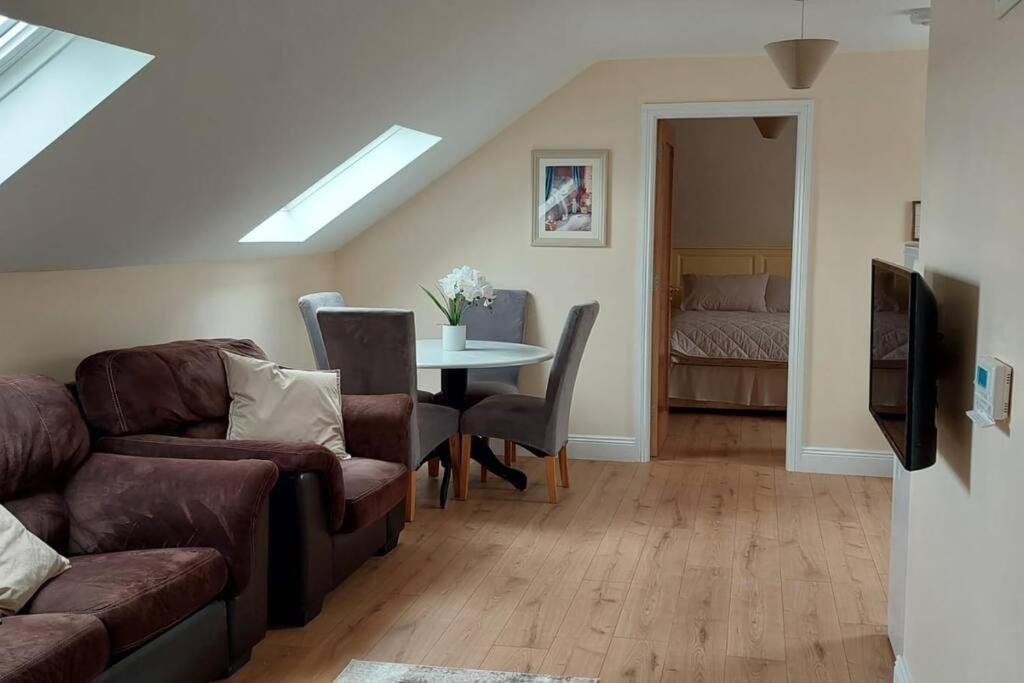 Modern Countryside Apartment Killmallock Lodge Enniscorthy Extérieur photo